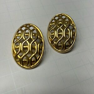 Napier Vintage Pierced Earrings